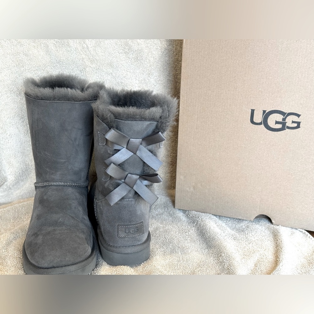 UGG Boots Bailey Bow II